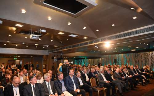 Δυναμικό «παρών» του Δημάρχου Αχαρνών Σπύρου Βρεττού στη Γενική Συνέλευση της ΠΕΔΑ  image 8