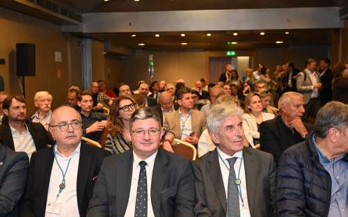 Δυναμικό «παρών» του Δημάρχου Αχαρνών Σπύρου Βρεττού στη Γενική Συνέλευση της ΠΕΔΑ  image 1